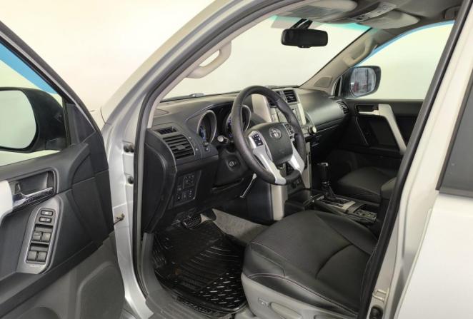 Toyota Land Cruiser Prado 150 Series с пробегом 2011 года, цена 2 475 000 рублей, 199035 км, внедорожник, Автокод Объявления