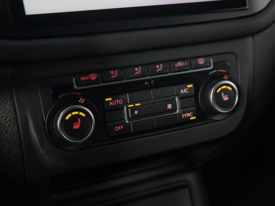 Volkswagen Tiguan I Рестайлинг Санкт-Петербург  - изображение 15