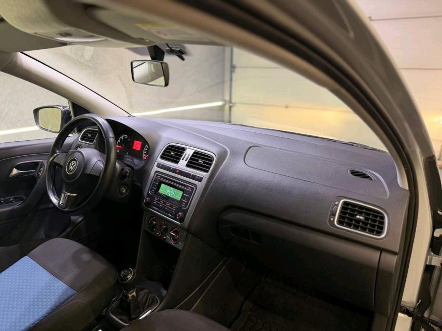 Volkswagen Polo V Новосибирск  - изображение 19