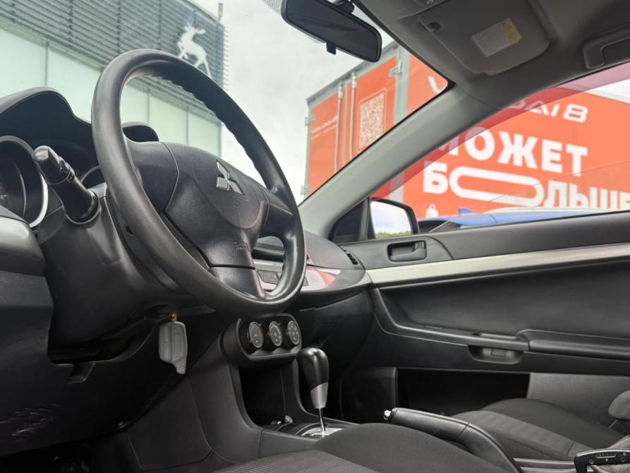 Mitsubishi Lancer X Рестайлинг Омск  - изображение 14