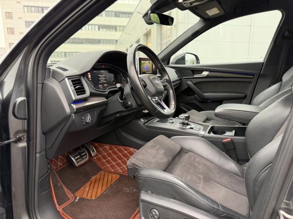 Audi SQ5 II (FY) с пробегом 2017 года, цена 3 200 000 рублей, 195000 км, внедорожник, Автокод Объявления