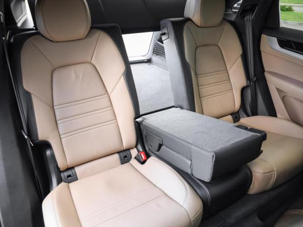 Porsche Cayenne III Рестайлинг с пробегом 2025 года, цена 17 490 000 рублей, 6114 км, внедорожник, Автокод Объявления