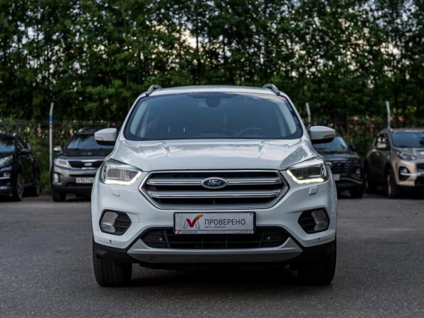 Ford Kuga II Рестайлинг с пробегом 2018 года, цена 1 040 000 рублей, 280505 км, внедорожник, Автокод Объявления