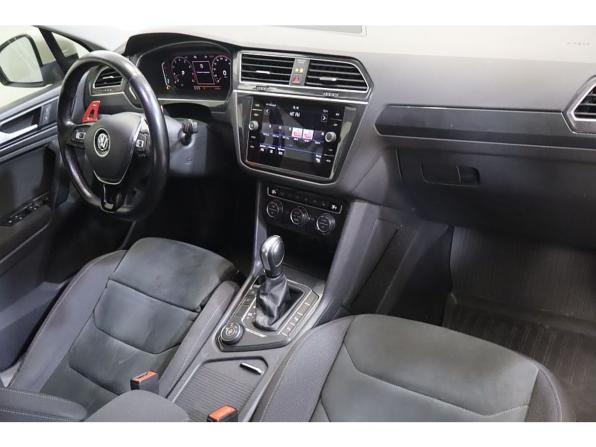 Volkswagen Tiguan II с пробегом 2019 года, цена 2 649 000 рублей, 123525 км, внедорожник, Автокод Объявления