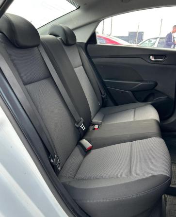 Hyundai Solaris II с пробегом 2019 года, цена 1 325 000 рублей, 120600 км, седан, Автокод Объявления