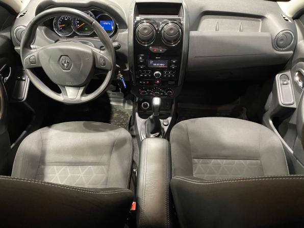 Renault Duster I Рестайлинг с пробегом 2018 года, цена 1 429 000 рублей, 112326 км, внедорожник, Автокод Объявления