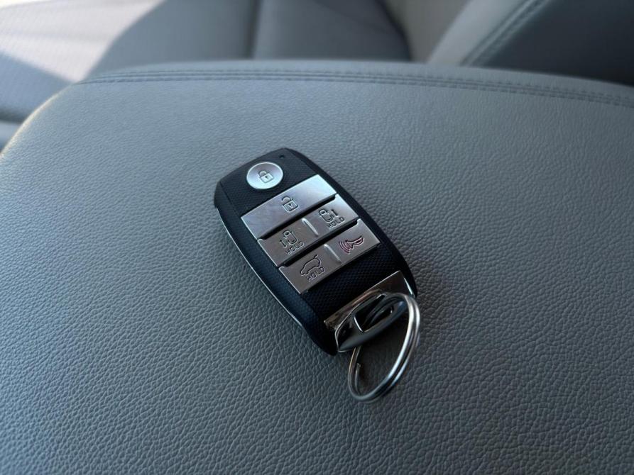 Kia Carnival III Набережные Челны  - изображение 23