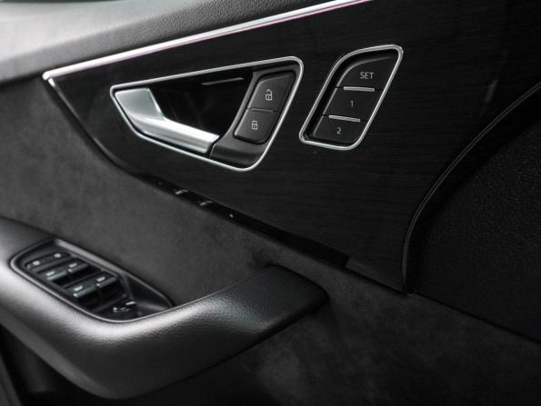 Audi Q8 I (4M) с пробегом 2020 года, цена 6 955 000 рублей, 154956 км, внедорожник, Автокод Объявления