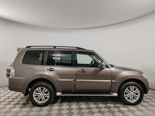 Mitsubishi Pajero IV Рестайлинг 1 с пробегом 2014 года, цена 1 849 000 рублей, 414017 км, внедорожник, Автокод Объявления
