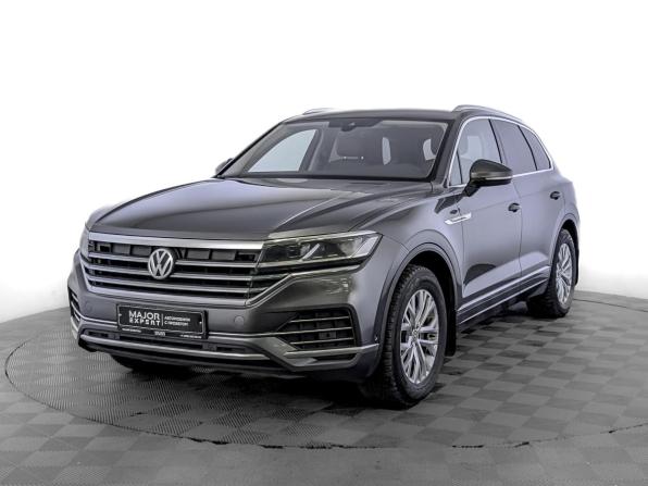 Volkswagen Touareg III с пробегом 2019 года, цена 3 690 000 рублей, 234306 км, внедорожник, Автокод Объявления