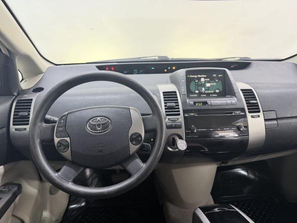 Toyota Prius II Рестайлинг (XW20) с пробегом 2008 года, цена 630 000 рублей, 230357 км, лифтбек, Автокод Объявления