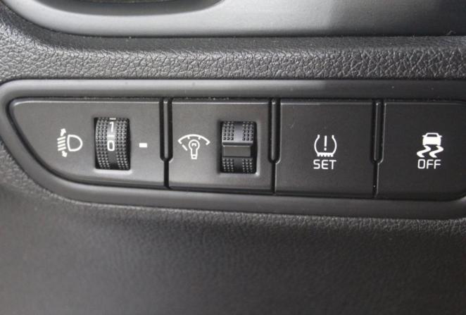 Kia Rio IV с пробегом 2017 года, цена 1 050 000 рублей, 277141 км, седан, Автокод Объявления