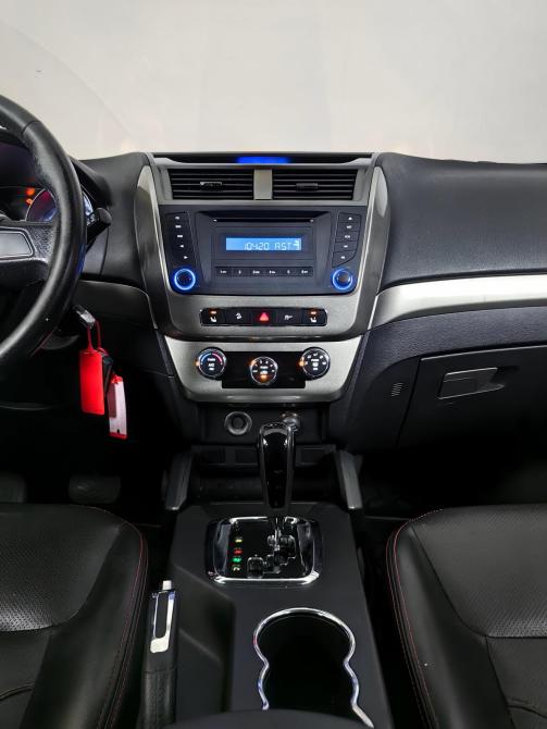 Geely Emgrand X7 I Рестайлинг Москва  - изображение 12