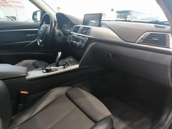 BMW 3 серии VI (F3x) Рестайлинг с пробегом 2017 года, цена 2 200 000 рублей, 171886 км, седан, Автокод Объявления