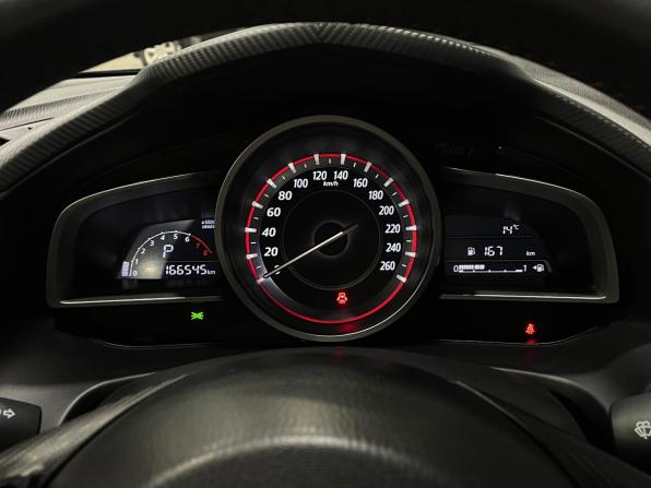 Mazda 3 III (BM) с пробегом 2014 года, цена 1 220 000 рублей, 166000 км, седан, Автокод Объявления