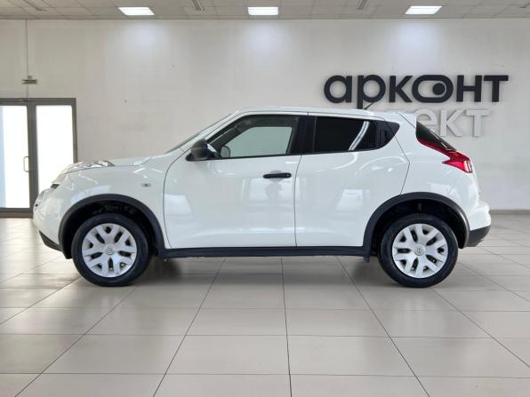 Nissan Juke I с пробегом 2014 года, цена 910 000 рублей, 211450 км, внедорожник, Автокод Объявления