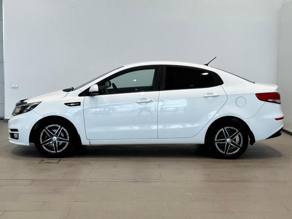 Kia Rio III Рестайлинг с пробегом 2016 года, цена 1 100 000 рублей, 151620 км, седан, Автокод Объявления