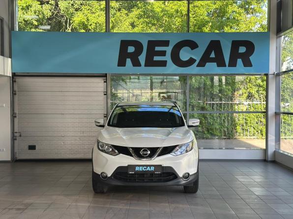 Nissan Qashqai II с пробегом 2018 года, цена 1 390 000 рублей, 97250 км, внедорожник, Автокод Объявления