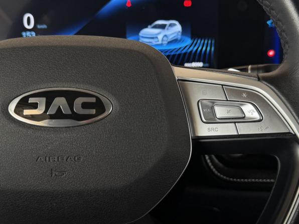 JAC JS6 с пробегом 2022 года, цена 1 690 000 рублей, 30644 км, внедорожник, Автокод Объявления