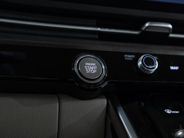 Kia Carnival IV с пробегом 2021 года, цена 4 099 999 рублей, 84000 км, минивэн, Автокод Объявления