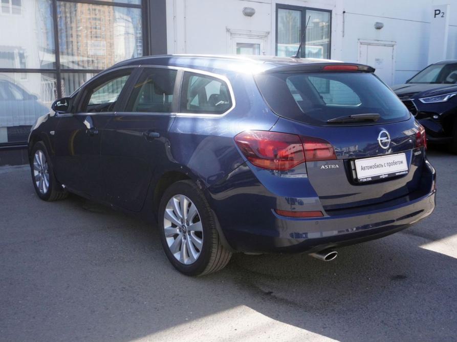 Opel Astra J Москва  - изображение 7