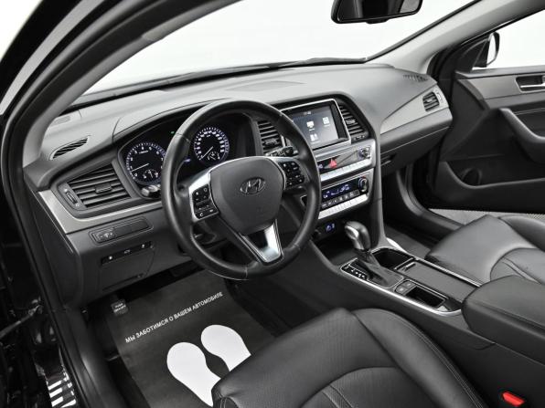 Hyundai Sonata VII (LF) Рестайлинг с пробегом 2019 года, цена 1 449 000 рублей, 180000 км, седан, Автокод Объявления