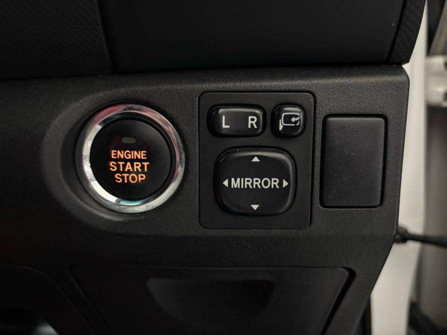 Toyota Vitz II (XP90) Новосибирск  - изображение 12