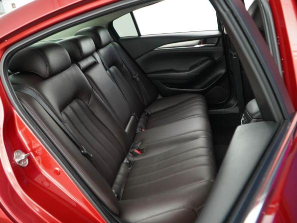 Mazda 6 III (GJ) Рестайлинг 2 с пробегом 2019 года, цена 2 420 999 рублей, 111880 км, седан, Автокод Объявления