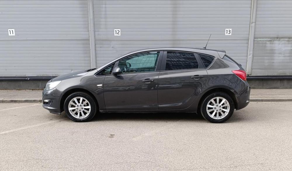 Opel Astra J Рестайлинг Санкт-Петербург  - изображение 8