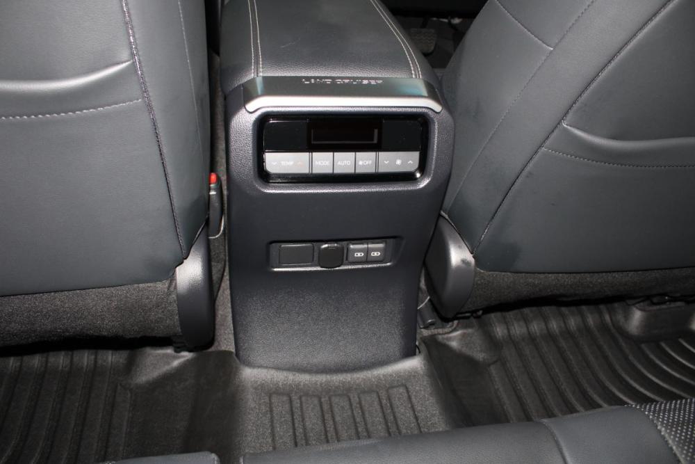 Toyota Land Cruiser Prado 250 Series Владивосток  - изображение 16