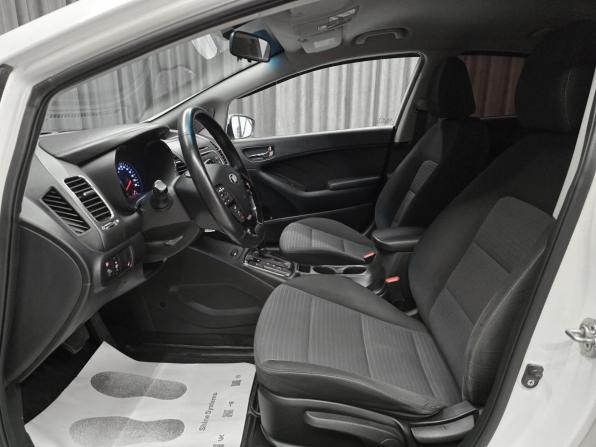 Kia Cerato III Рестайлинг (Classic) с пробегом 2019 года, цена 1 090 000 рублей, 187000 км, седан, Автокод Объявления