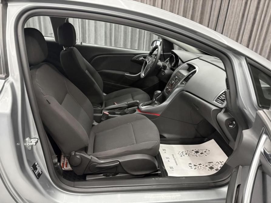 Opel Astra J Рестайлинг Красноярск  - изображение 9