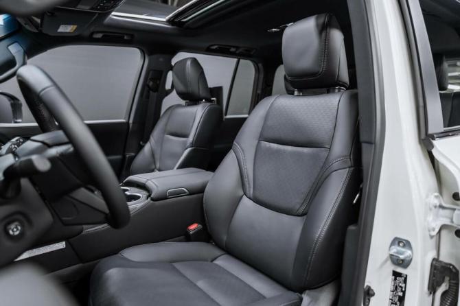 Новый Toyota Land Cruiser 300 Series 2026 года, цена 13 990 000 рублей, внедорожник, Автокод Объявления