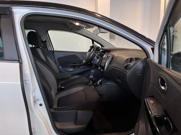 Renault Kaptur I с пробегом 2018 года, цена 1 770 000 рублей, 97197 км, внедорожник, Автокод Объявления