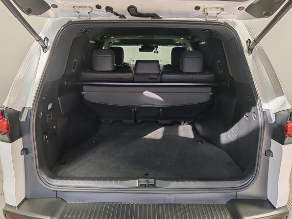 Lexus LX IV с пробегом 2022 года, цена 15 800 000 рублей, 30601 км, внедорожник, Автокод Объявления