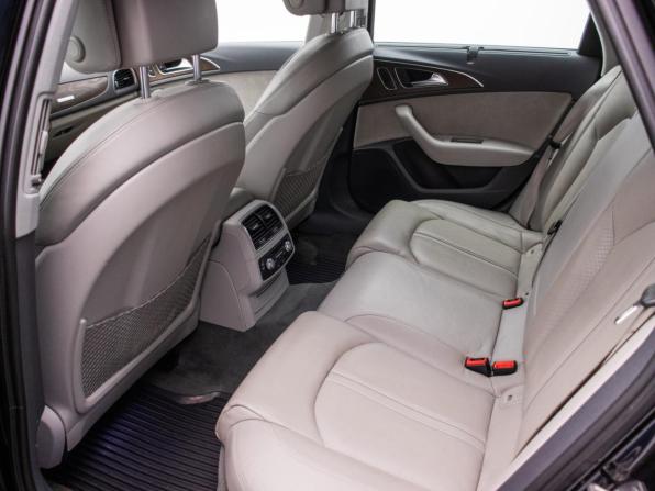 Audi A6 IV (C7) Рестайлинг с пробегом 2015 года, цена 2 280 000 рублей, 186568 км, седан, Автокод Объявления