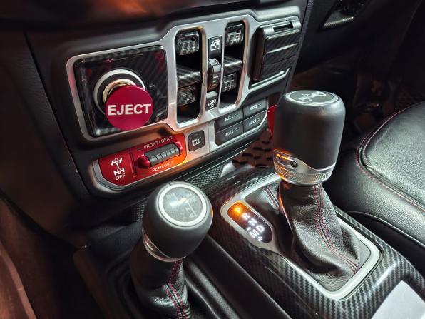 Jeep Wrangler IV (JL) с пробегом 2018 года, цена 4 279 000 рублей, 121754 км, внедорожник, Автокод Объявления