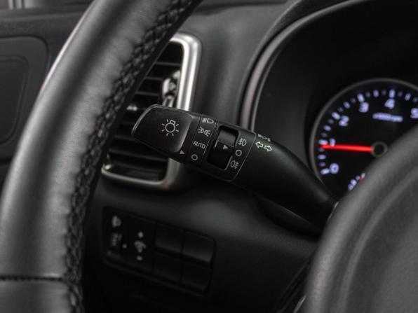 Kia Sportage IV Рестайлинг с пробегом 2021 года, цена 2 449 000 рублей, 94736 км, внедорожник, Автокод Объявления