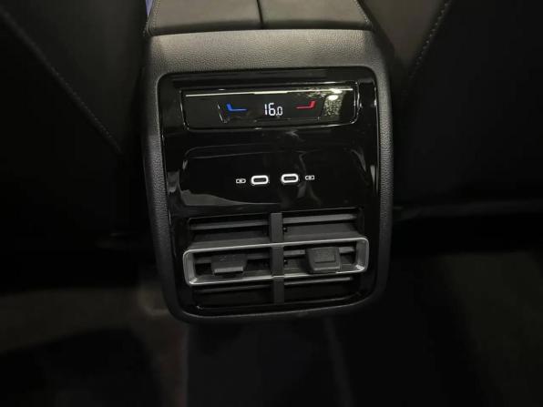 Новый Volkswagen Tiguan III (China Market) 2025 года, цена 5 300 000 рублей, внедорожник, Автокод Объявления