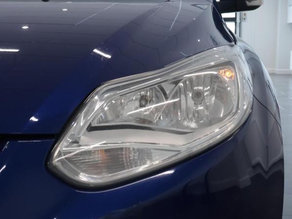 Ford Focus III с пробегом 2015 года, цена 950 000 рублей, 150247 км, седан, Автокод Объявления