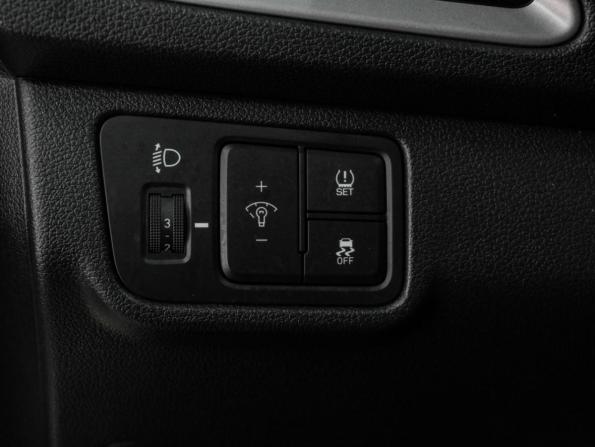 Hyundai Solaris II с пробегом 2019 года, цена 1 428 000 рублей, 119039 км, седан, Автокод Объявления