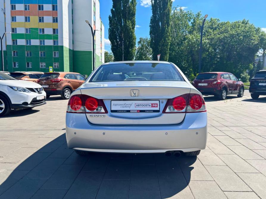 Honda Civic VIII Стерлитамак  - изображение 5