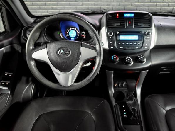 Lifan X60 I Рестайлинг 2 с пробегом 2016 года, цена 650 000 рублей, 99804 км, внедорожник, Автокод Объявления