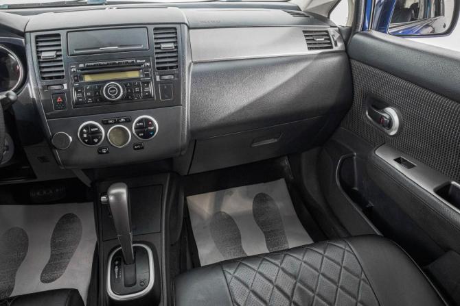 Nissan Tiida I с пробегом 2010 года, цена 699 000 рублей, 246600 км, хэтчбек, Автокод Объявления
