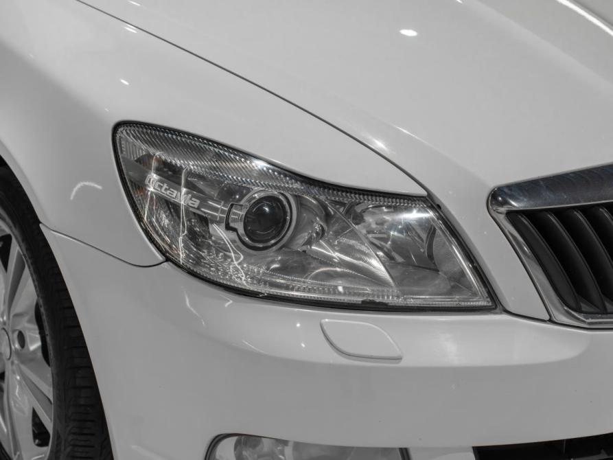 Skoda Octavia II (A5) Рестайлинг Москва  - изображение 19
