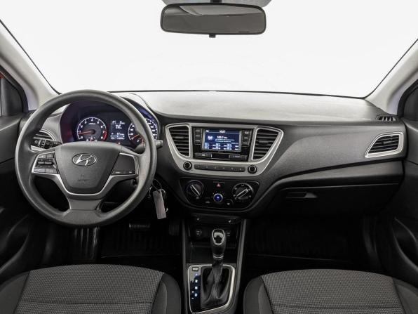 Hyundai Solaris II Рестайлинг с пробегом 2021 года, цена 1 550 000 рублей, 64845 км, седан, Автокод Объявления