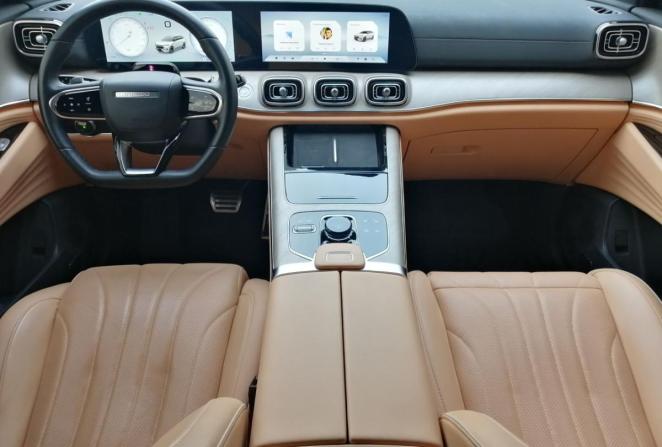 Jaecoo J8 с пробегом 2024 года, цена 3 600 000 рублей, 23046 км, внедорожник, Автокод Объявления