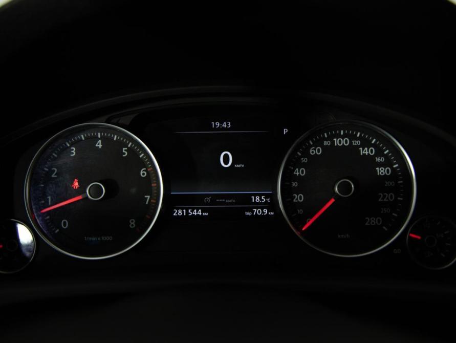Volkswagen Touareg II Санкт-Петербург  - изображение 14