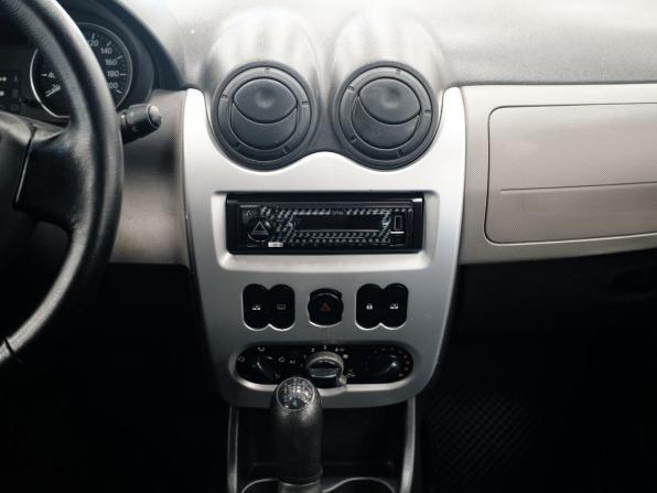 Renault Sandero I с пробегом 2010 года, цена 322 000 рублей, 221835 км, хэтчбек, Автокод Объявления