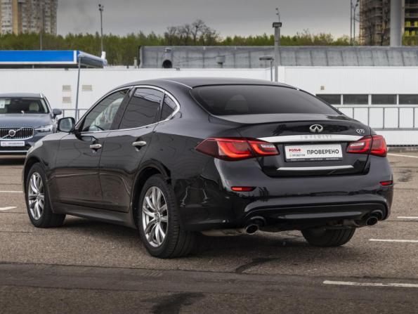 Infiniti Q70 I Рестайлинг с пробегом 2015 года, цена 1 799 000 рублей, 251634 км, седан, Автокод Объявления